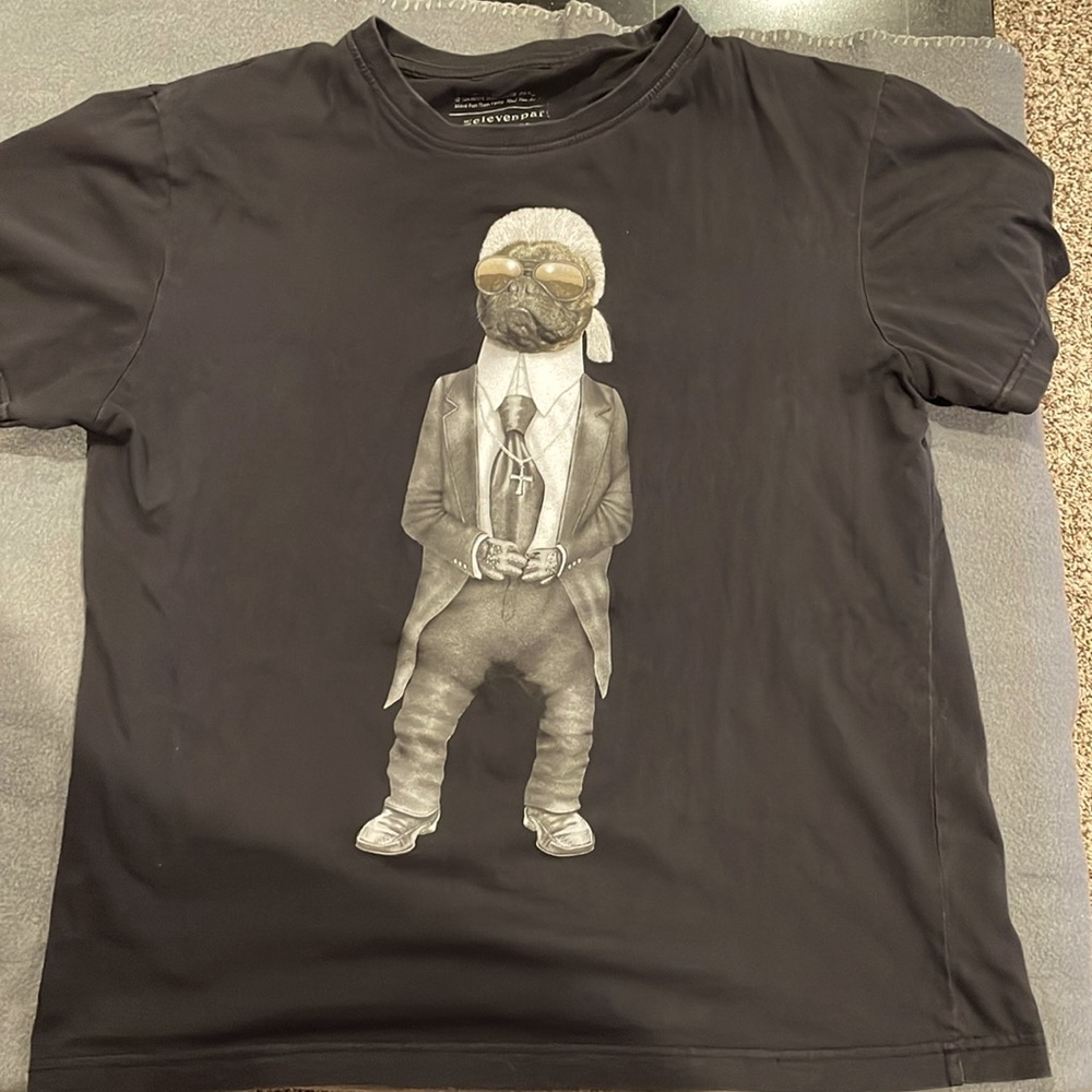 Mens T-shirt black